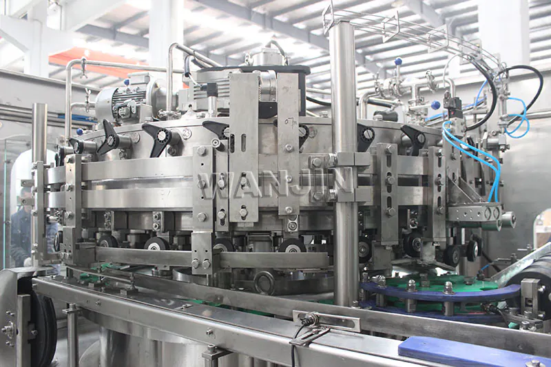 Can filling turret