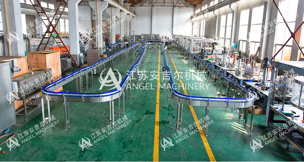 Convoyeur d’une ligne d’eau grande cadence
